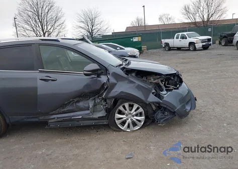 2015 Toyota Rav4 Limited z USA, uszkodzony, nr VIN JTMDFREV2FD132803